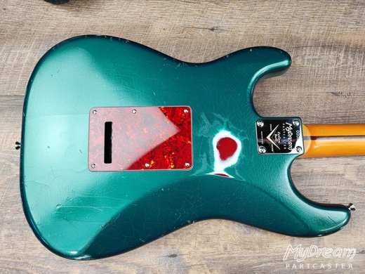 Heavy Relic Sherwood Green over Candy Apple Red