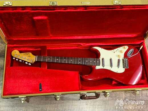 Relic Dakota Red Lipstick