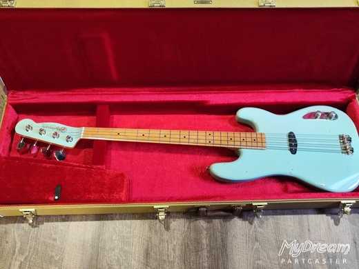 Aged Sonic Blue T-Bass Matching Headstock