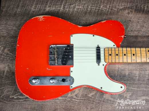 Fiesta Red Relic'Art Bare Knuckles