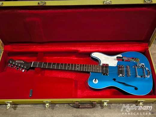 Lake Placid Les Paul style Thinline Bigsby