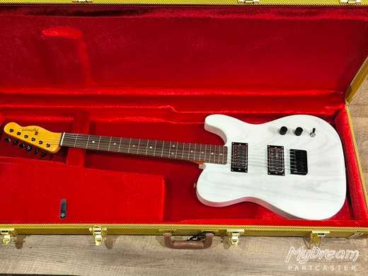 White Swamp Ash Novel Foil Lollar