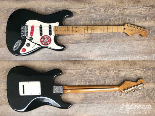 Obey Black Red Cream Spirit