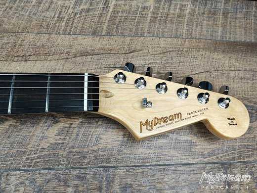 Charcoal Frost Metallic - Ebony - EMG 81 60