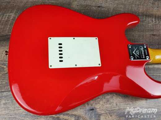 Real Vintage Red - Stock Fender Strat pickups