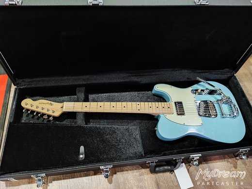 Sonic Blue Bigsby FiveTwo Hot Licks