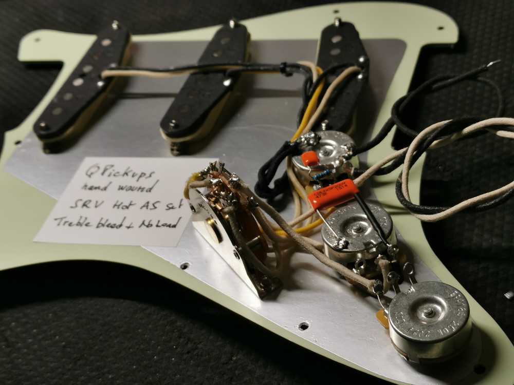 Pickguard wiring view